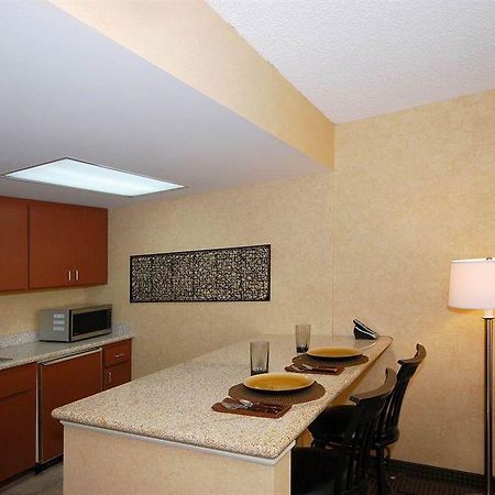 Quality Inn & Suites Downtown פיניקס מראה חיצוני תמונה